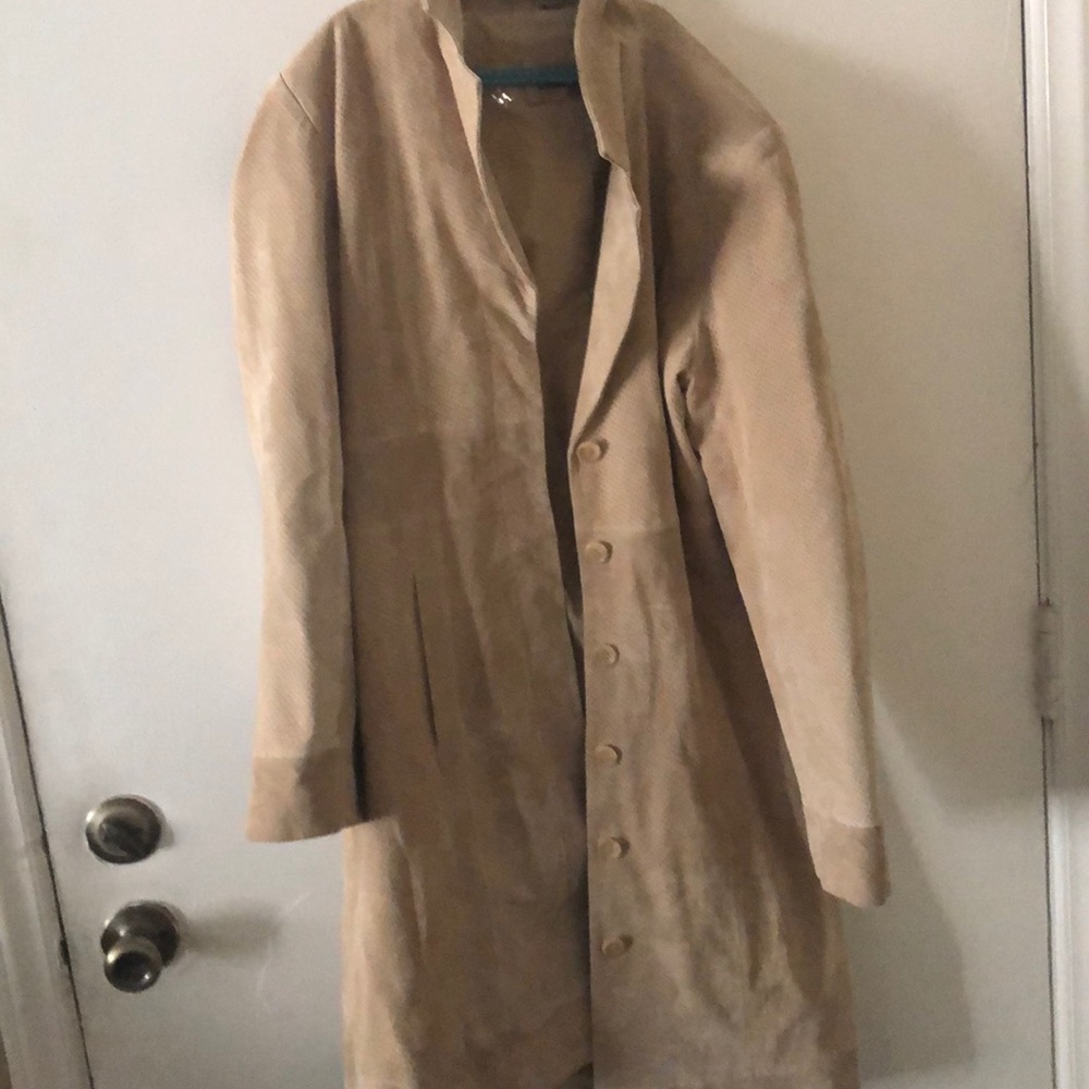 Women’s NWOT Arden B tan suede coat